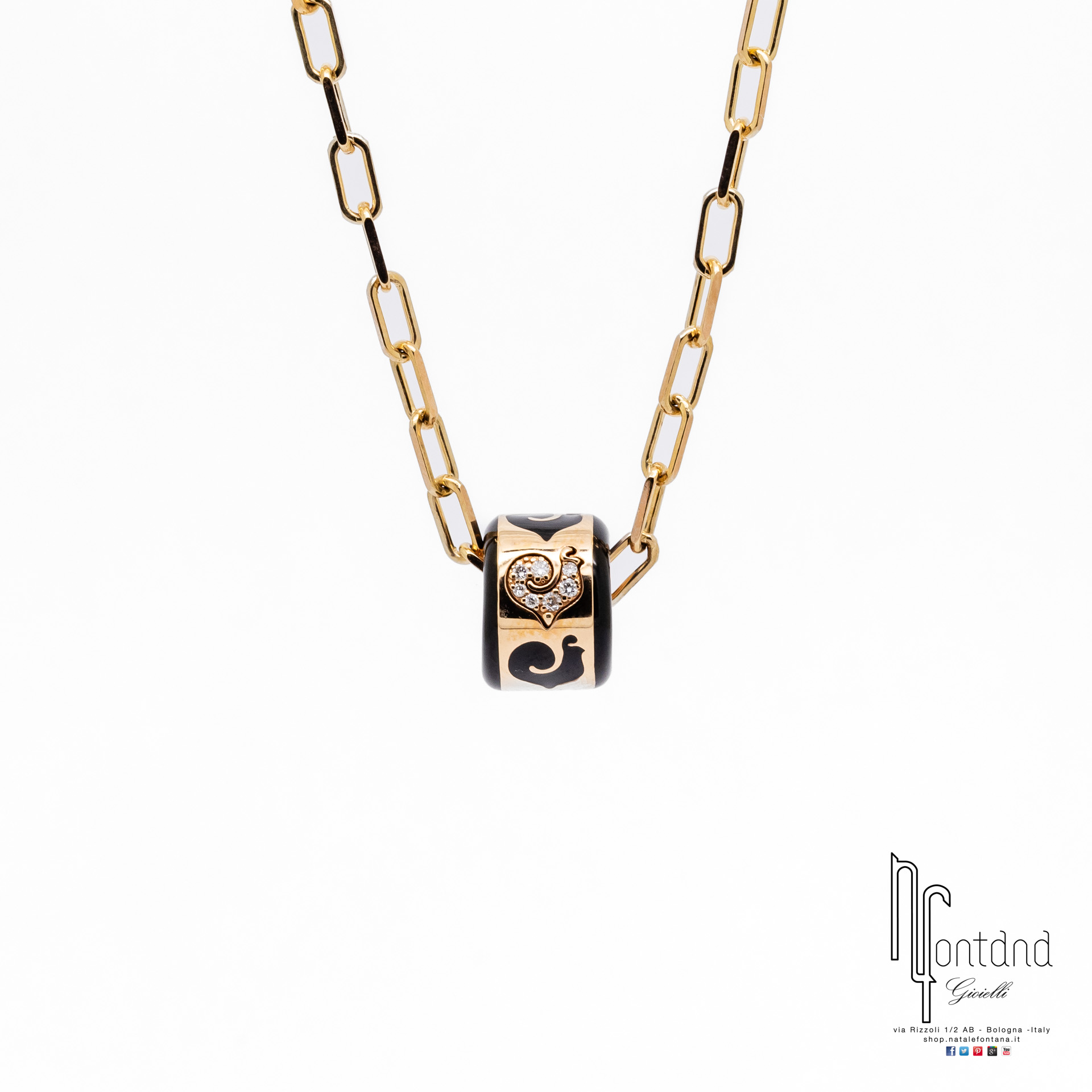 GIROCOLLO CAROUSEL IN ORO ROSA 18KT, DIAMANTI E SMALTO NERO