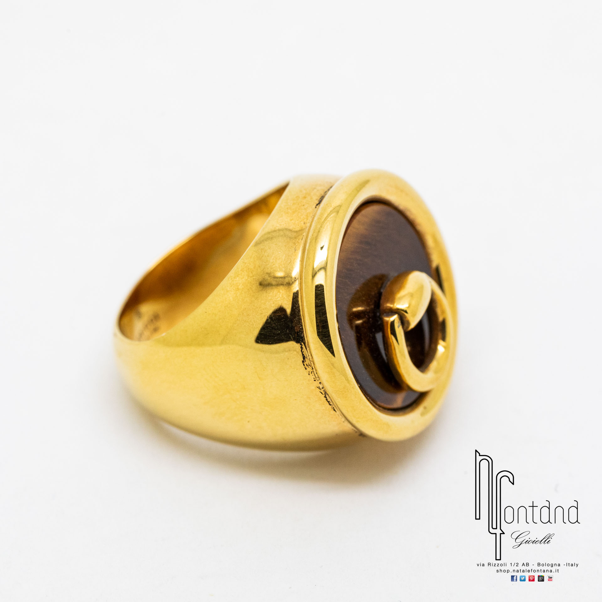 Anello Horsebit chevalier occhio di tigre in oro giallo 18kt