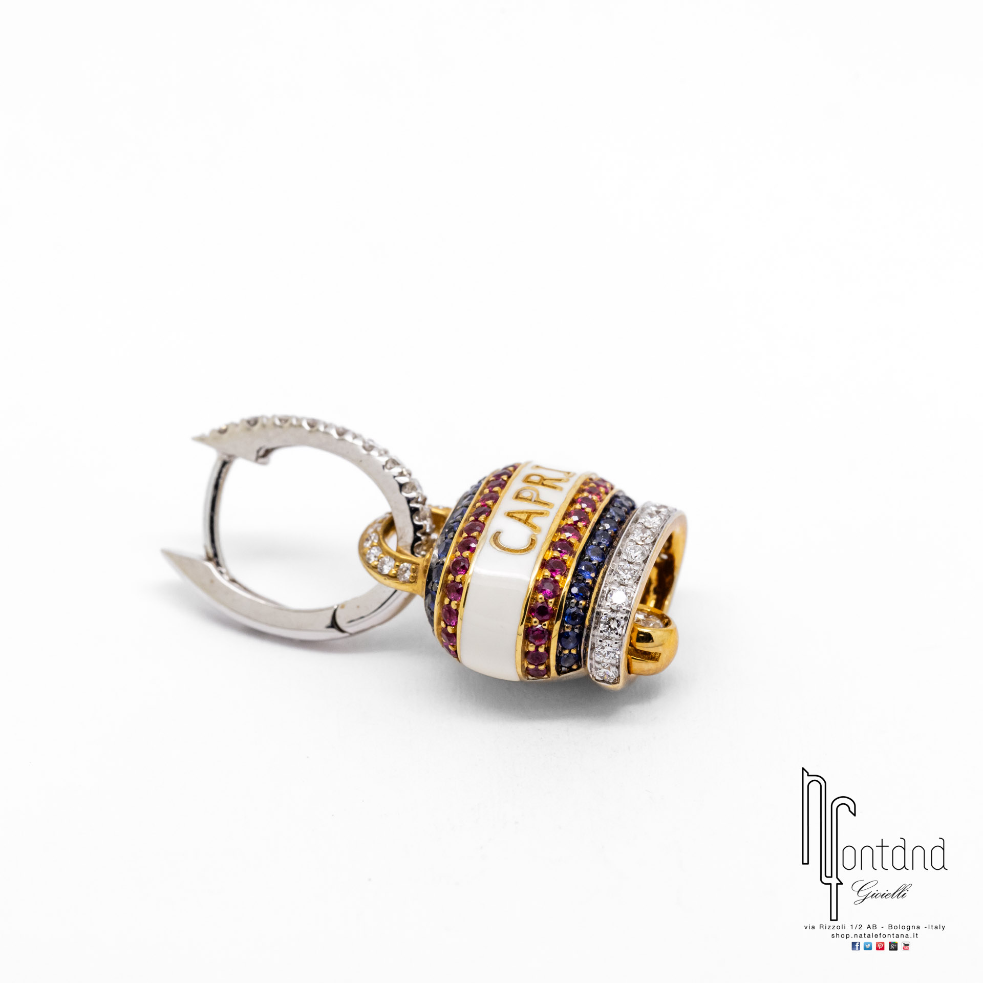 ORECCHINI CAMPANELLE IN ORO GIALLO 18KT, DIAMANTI, RUBINI, ZAFFIRI E SMALTO BIANCO