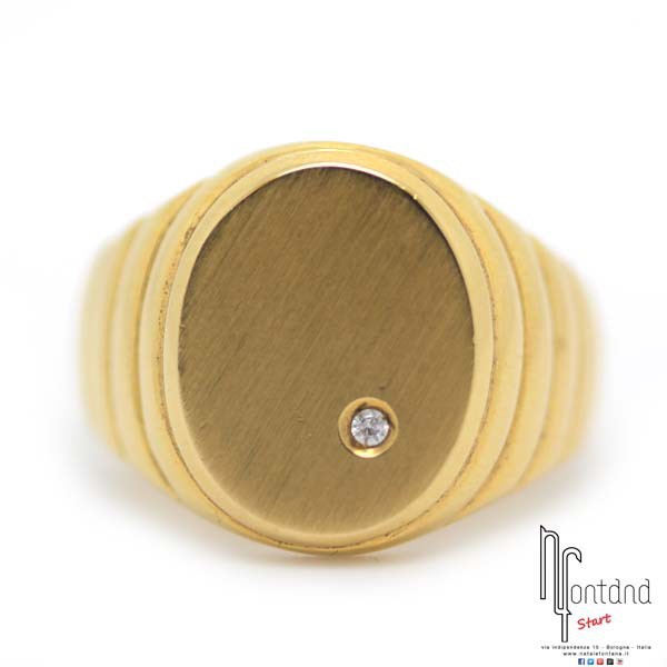 Anello Chevalier ovale in oro giallo con brillantino - uomo