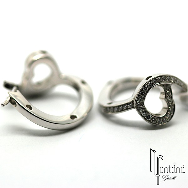 Orecchini a cuore di Pasquale Bruni in oro bianco 18 kt e diamanti